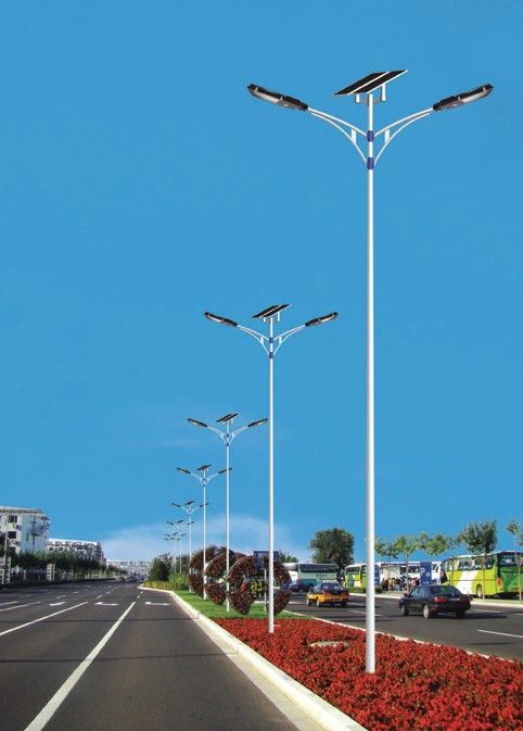 供應(yīng)漢中太陽能路燈廠家